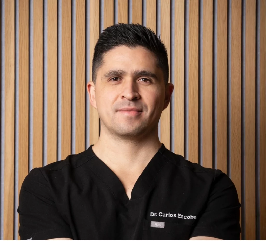 Dr Carlos Escobar, aesthetic doctor, specialising in advanced skin and aesthetic treatments. About the Axis Clinic.